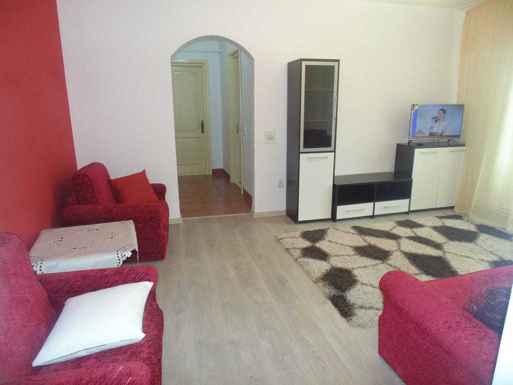 סוסאבה Lary Apartament חדר תמונה