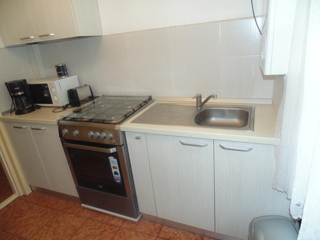 סוסאבה Lary Apartament חדר תמונה
