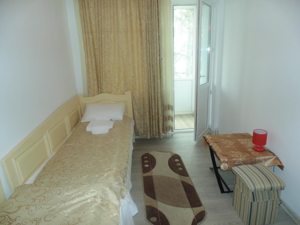 סוסאבה Lary Apartament חדר תמונה